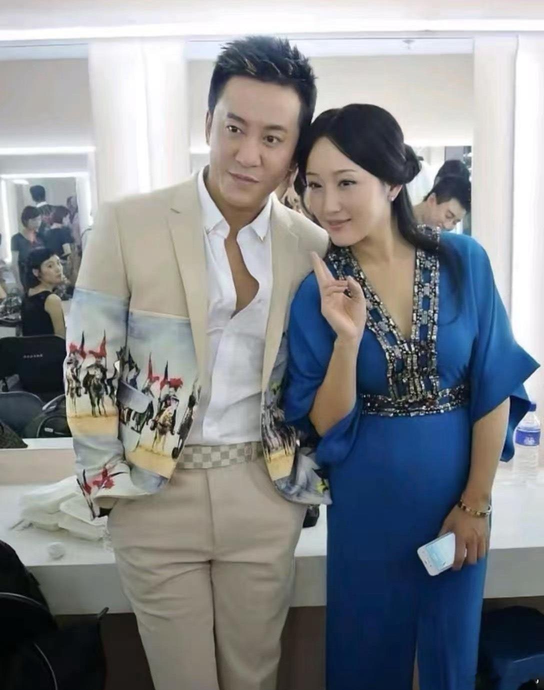 毛宁杨钰莹多年后再同框啦 