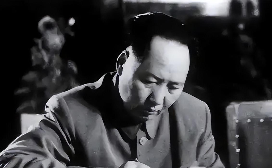 1979年，几个美国人突然把新中国告上法庭，拿着发黄的旧债券要咱们赔4100多万