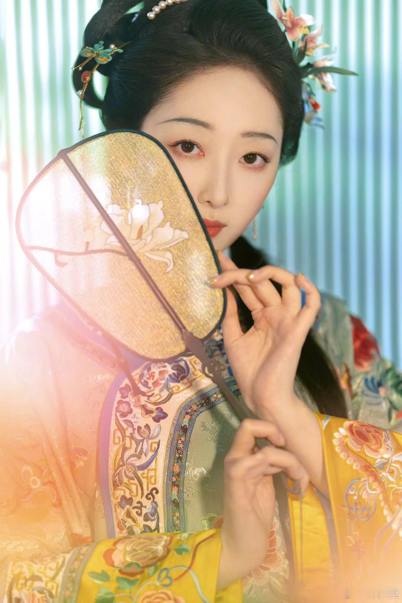“浮生如梦亦如烟”  