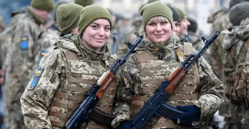 这只能说明乌克兰兵源真的枯竭了！乌克兰最高拉达（议会）已经开始准备动员女性参军入