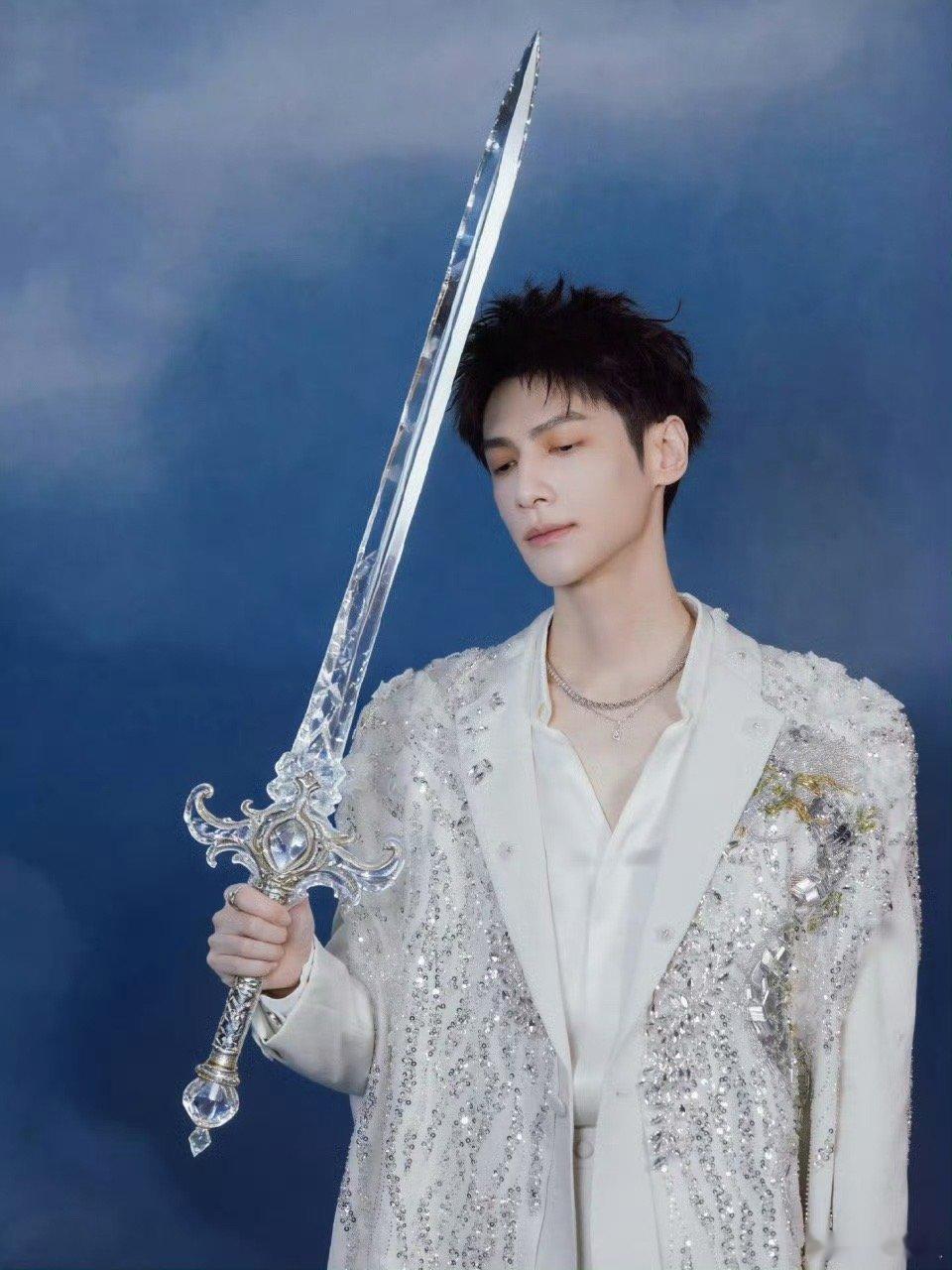 终于等到罗云熙的唐俪辞售后 从剧集到演唱会，罗云熙用细腻的表演延续了唐俪辞的灵魂