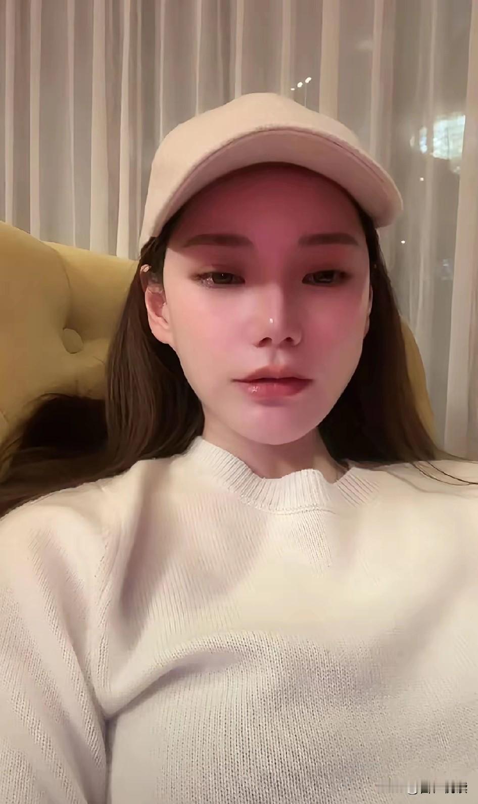 发现了吗
新汪太马筱梅
现在真是赢麻了

马筱梅只是回趟湾湾
没想到一家子跟着不