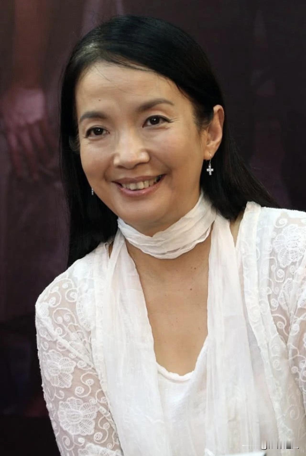 我去过那么多国家，没有一个国家，以自己的女性嫁给异国人为荣：

以自己的女性嫁给
