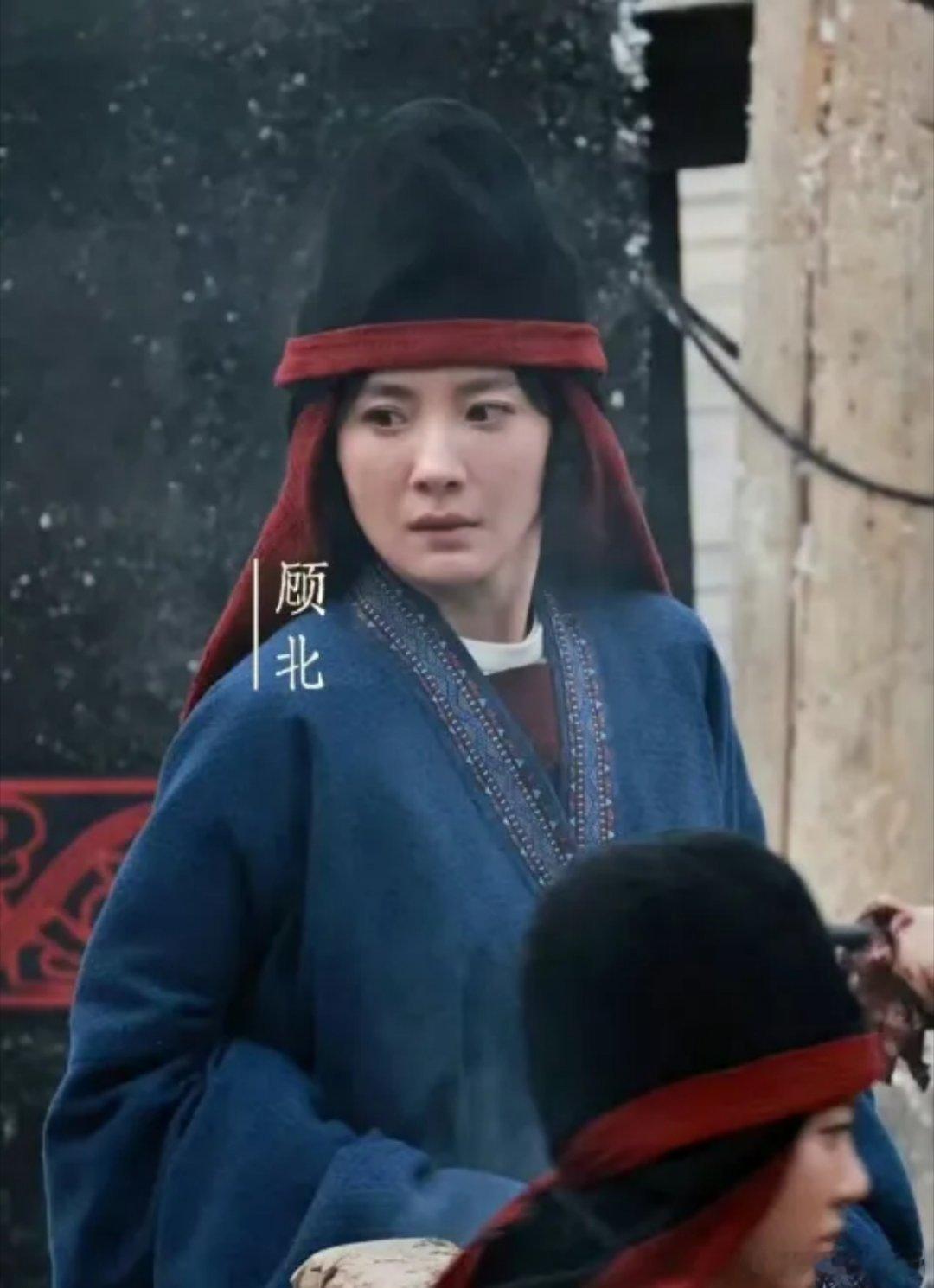 杨幂《江山大同》路透来啦！这造型一般人真hold不住，也就大幂幂的颜值能轻松扛住