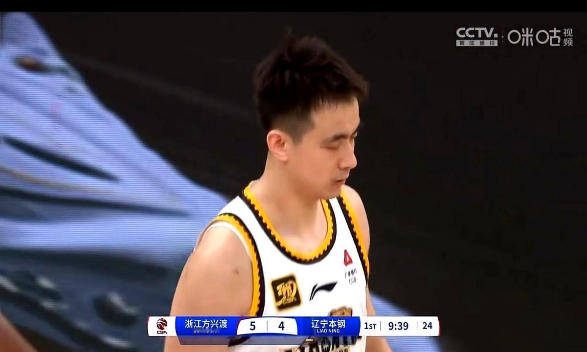 威尔斯拒绝辽篮，莫兰德想回归，自媒体造谣也需要有点水平

现在辽宁队最头疼的不是