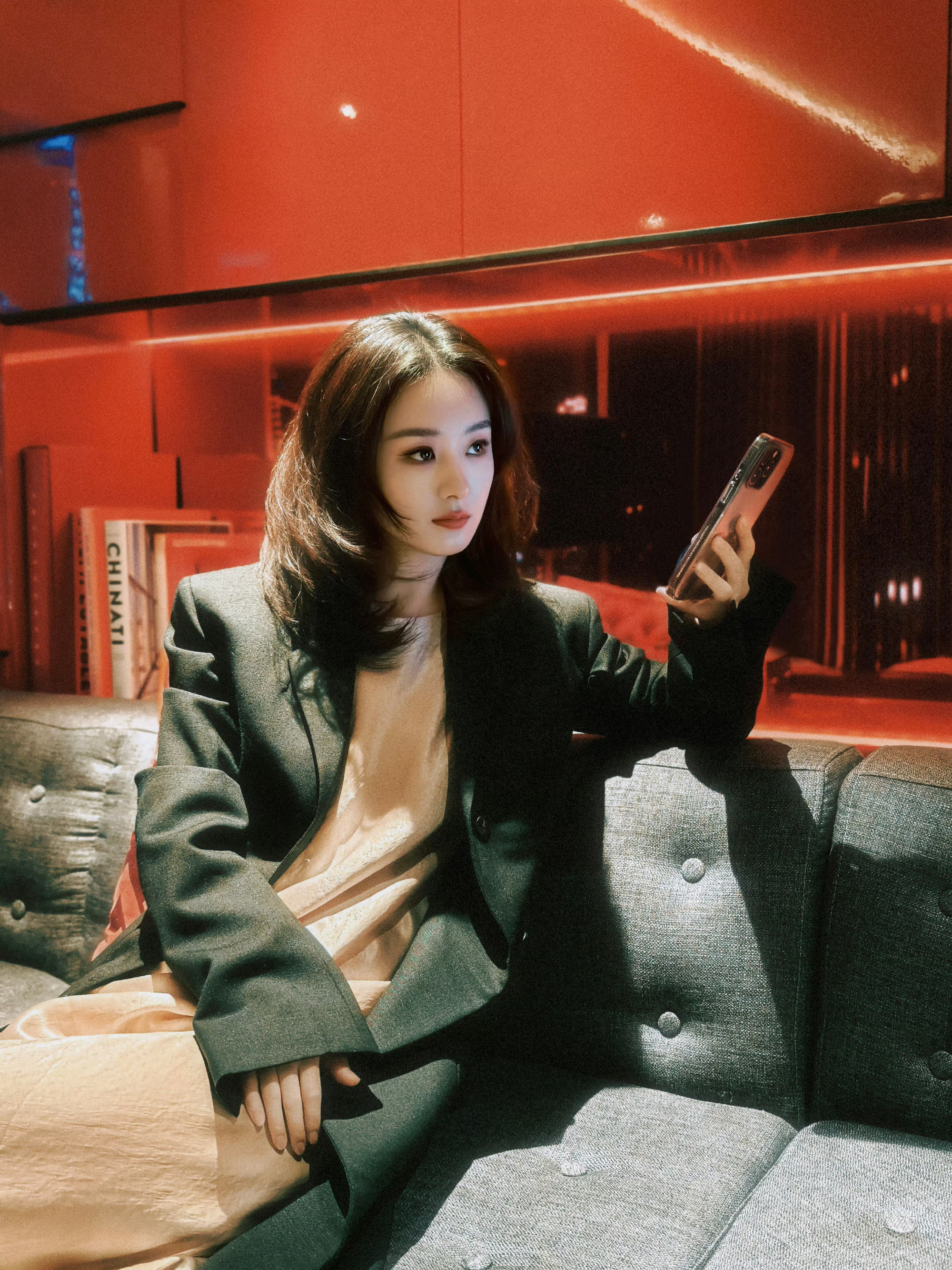 赵丽颖  zly赵丽颖李秋萍 zly赵丽颖李红樱 “有你 平淡也有了意义.”