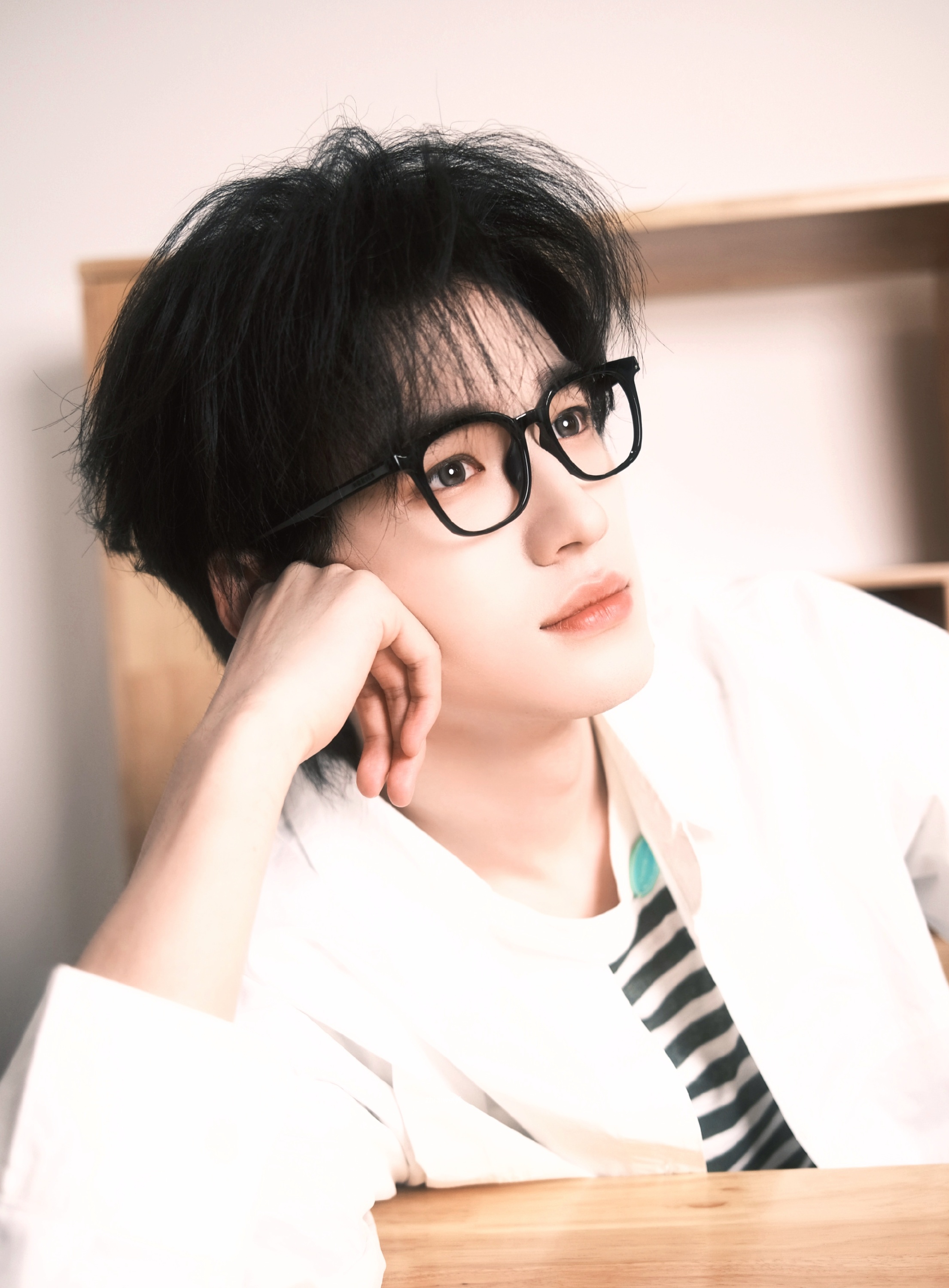 宋亚轩‖日常👓宋亚轩 ​  ​​​