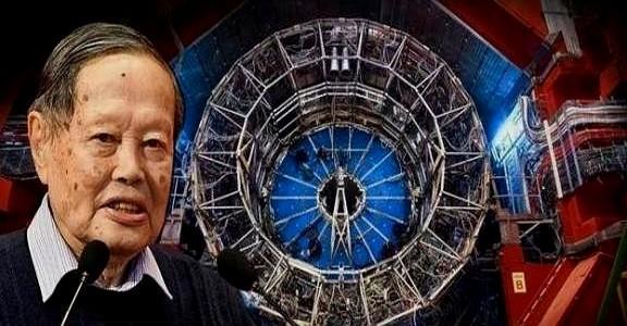 一定要建，不建中国将落后30年！

”2016年，杨振宁曾顶着骂名，极力反对花2