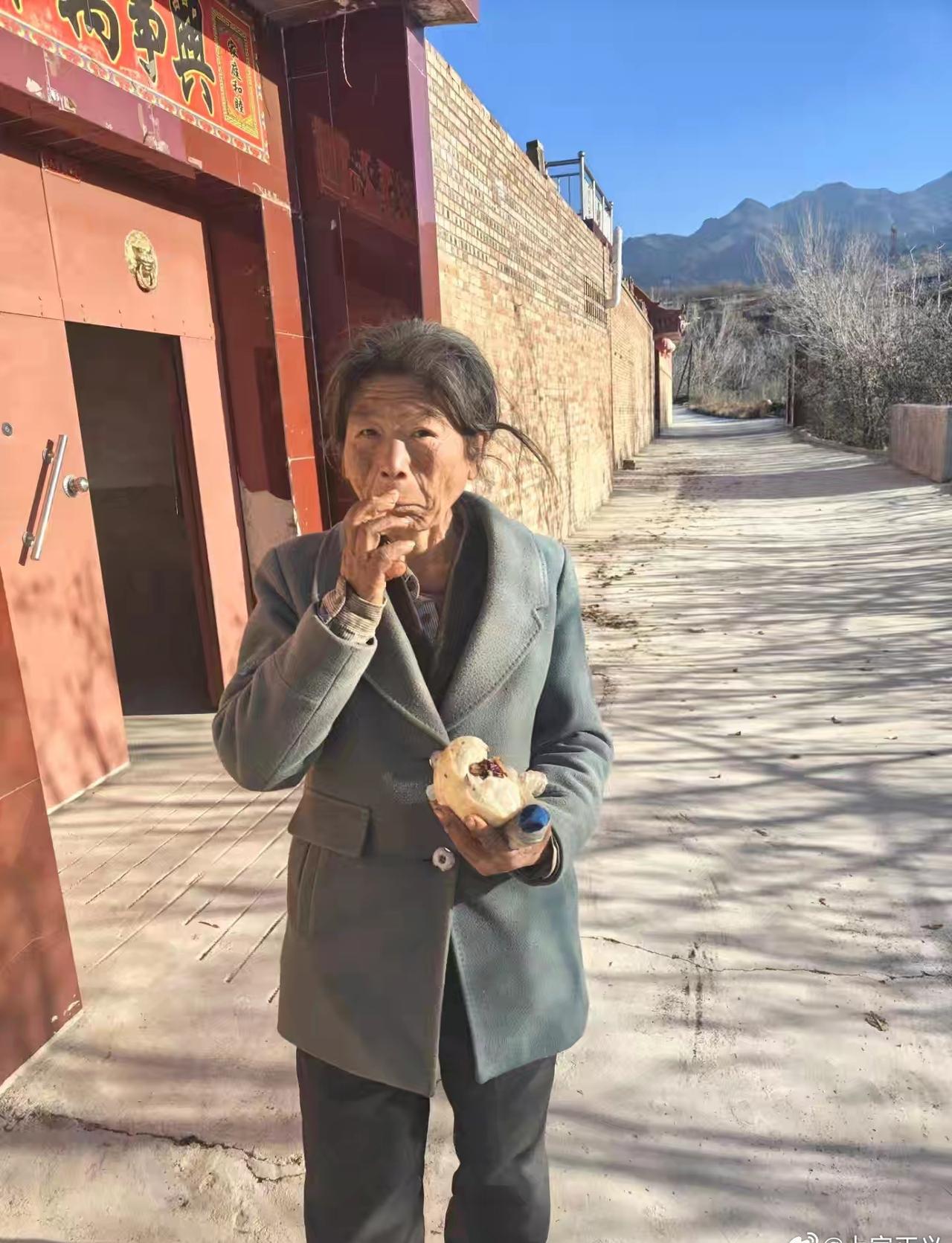 此前收到线索:山西省临汾市洪洞县明姜镇阎家庄，有一残障阿姨10年前被买过来做媳妇
