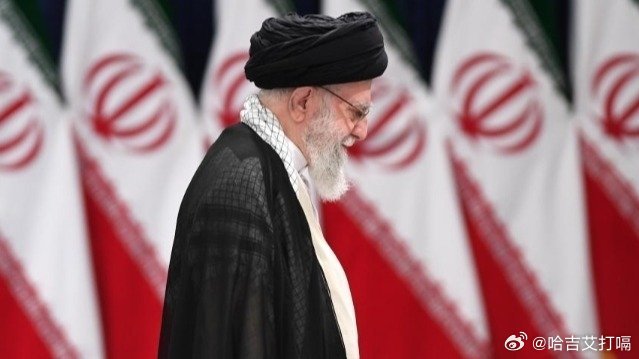 凤凰新闻【人物｜“反美抗以斗士”哈梅内伊：他是如何崛起又如何陨落的】他的领导风格