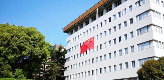 日本少尉持刀闯馆，失败就选择自裁，中方扣留3小时，审出真相？
 
这起闯馆事件发