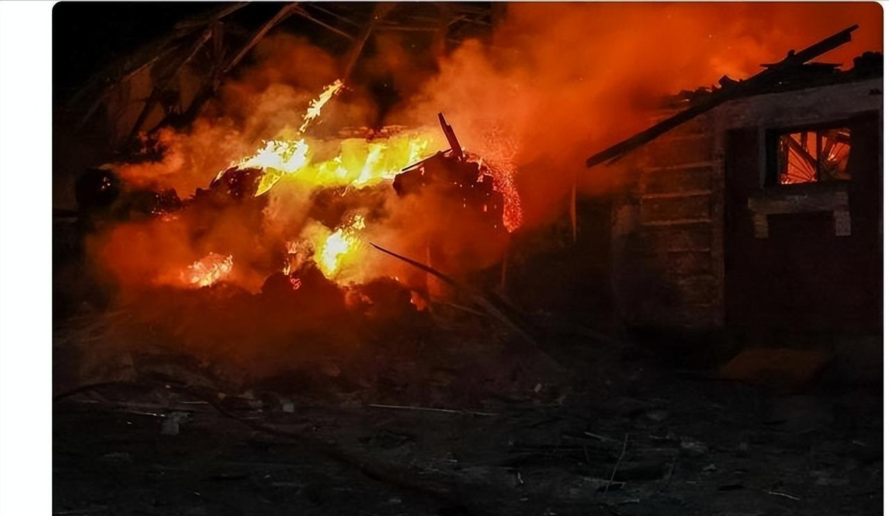 英国惹下大祸？

12月25日，一连串爆炸震撼了俄罗斯罗斯托夫州的新沙赫京斯克炼