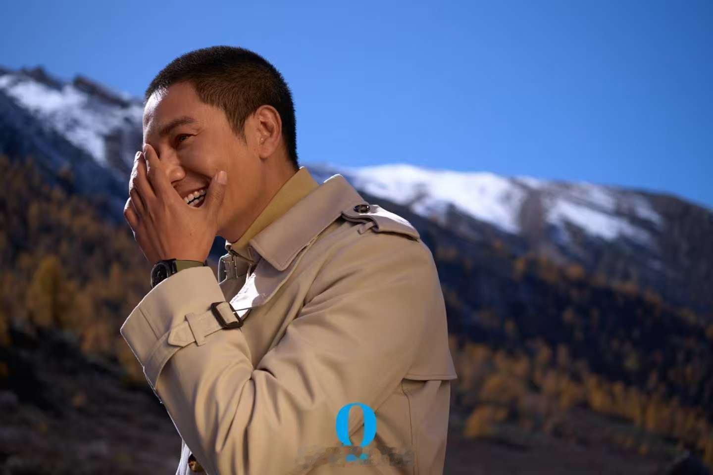 陈坤亮相《O Magazine 户外》杂志，状态很好，老户外人的松弛自在拉满。第