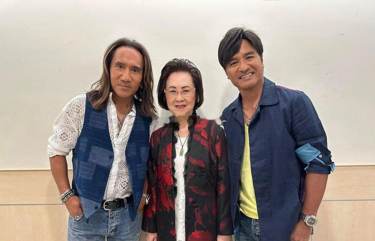 动力火车追忆琼瑶，并写道：我们不选择悲伤，而是选择感谢您。 因为您，让我们被看见