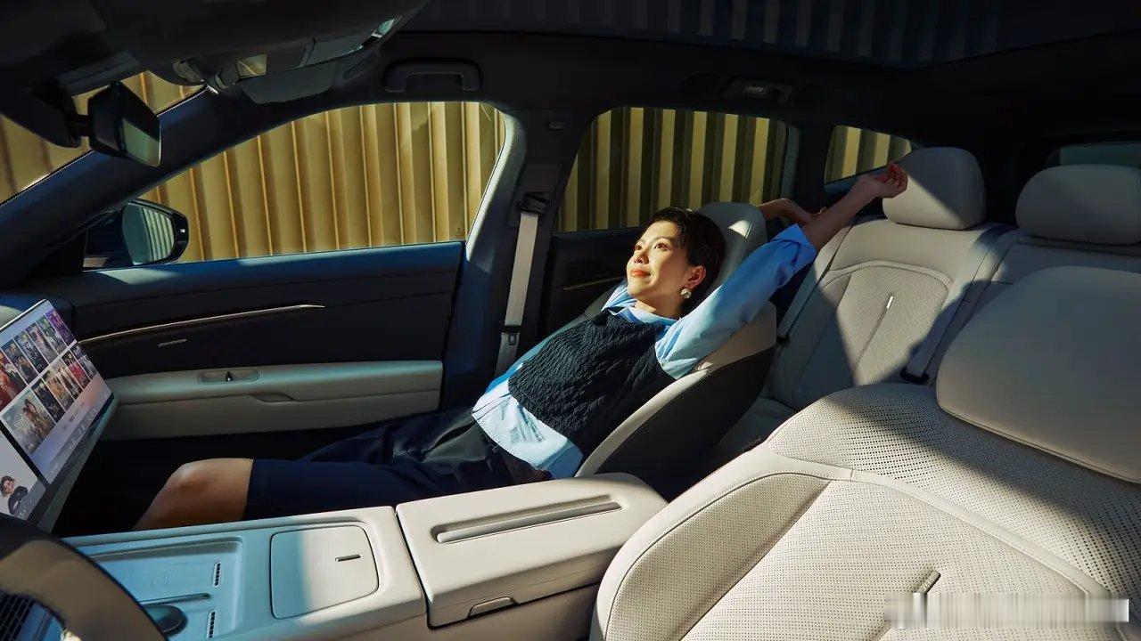 与众08全新以赴 预售23.99万起“金标大众全新一代车型首款产品——与众08开