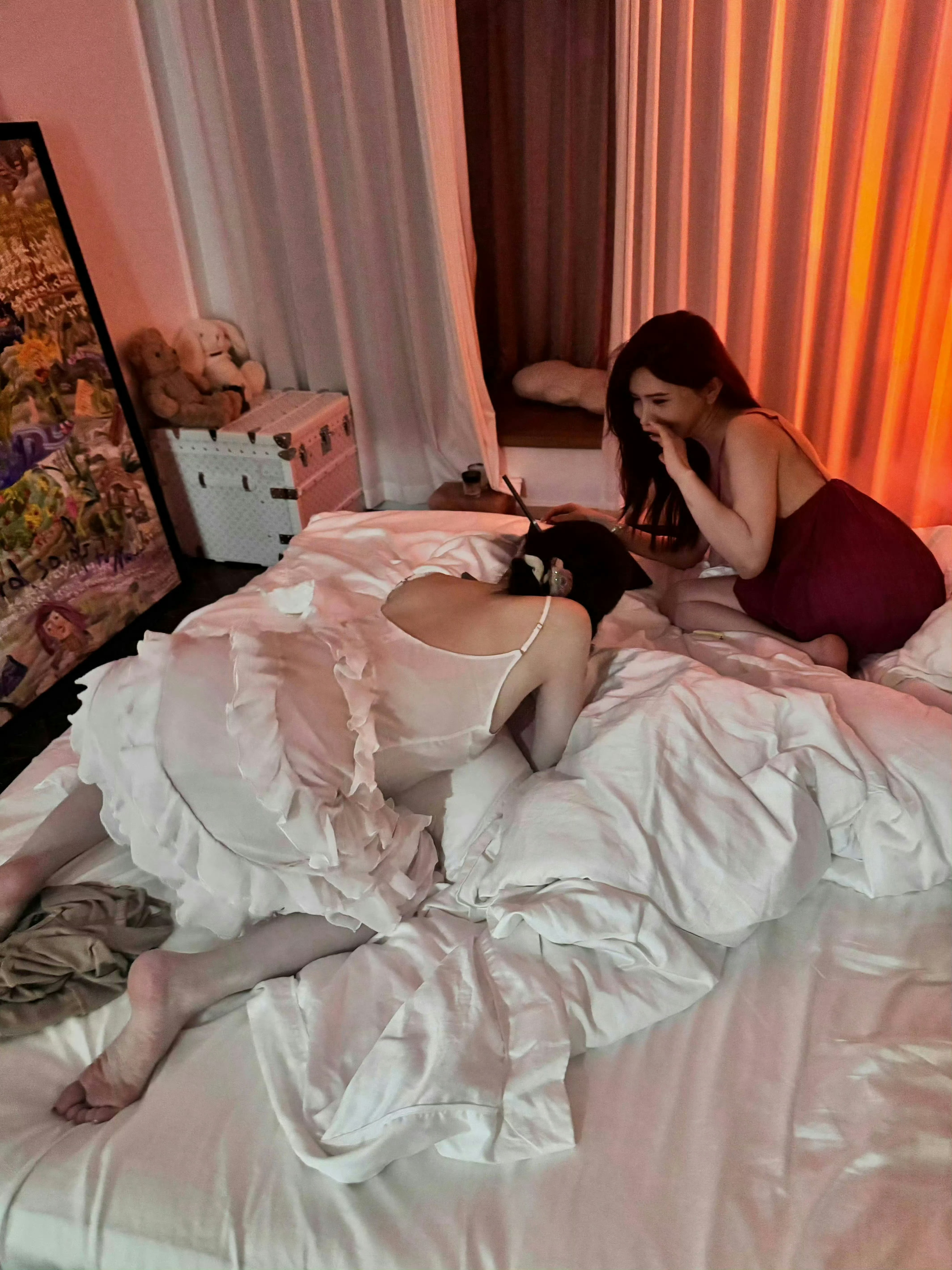 “发一张你舍不得删的图片” 