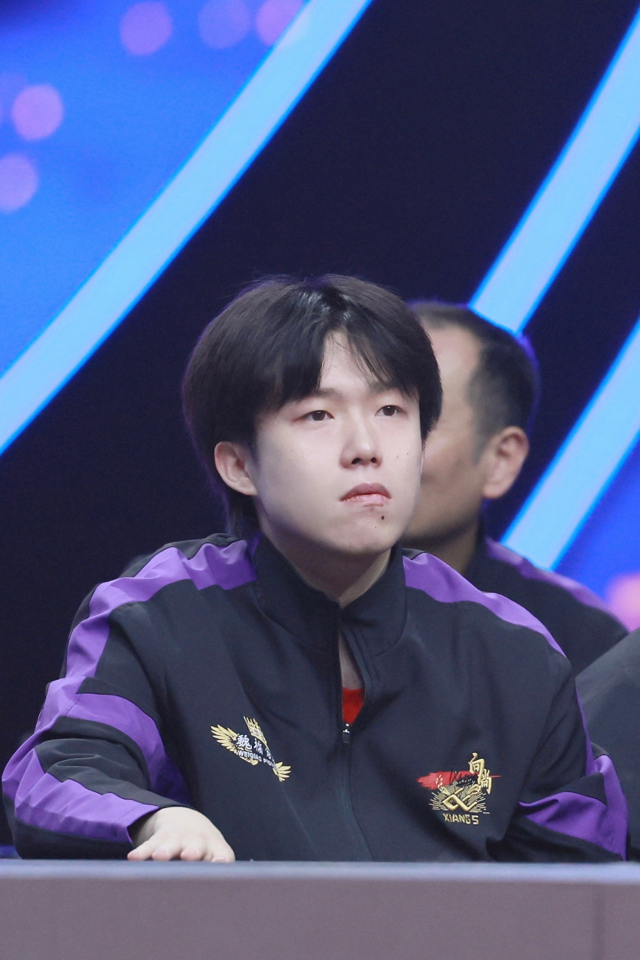 坐在那里就是一道风景线💜 