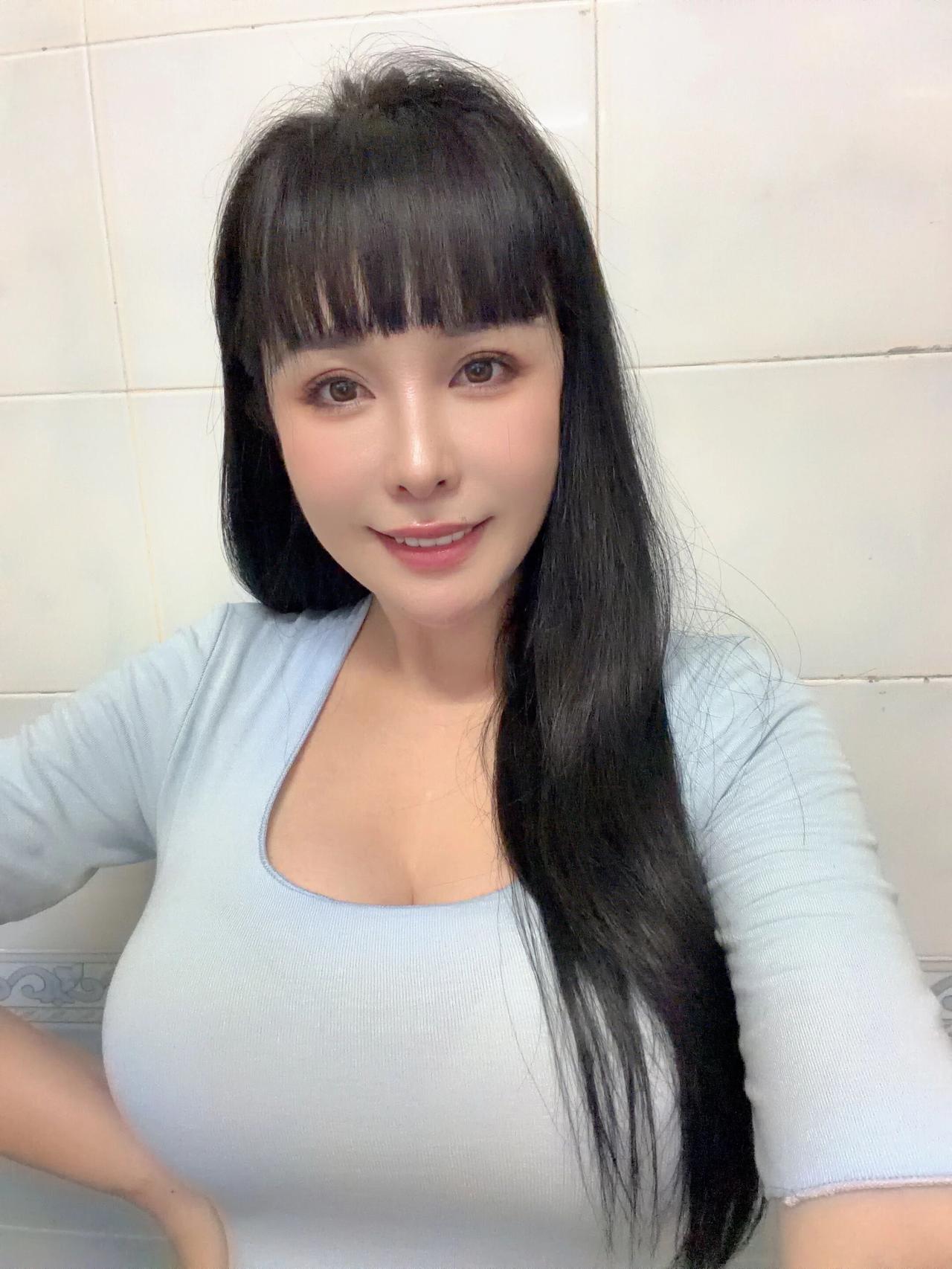 允许一切发生，从容面对生活

生活从来不是一帆风顺的航程，总有波澜起伏，总有事与