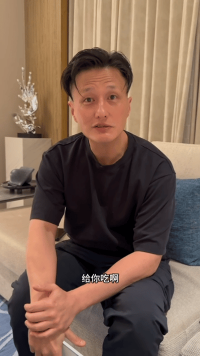 徐冬冬come on啥呀come on徐冬冬问尹子维咋绷着脸，得知想点夜宵看她吃