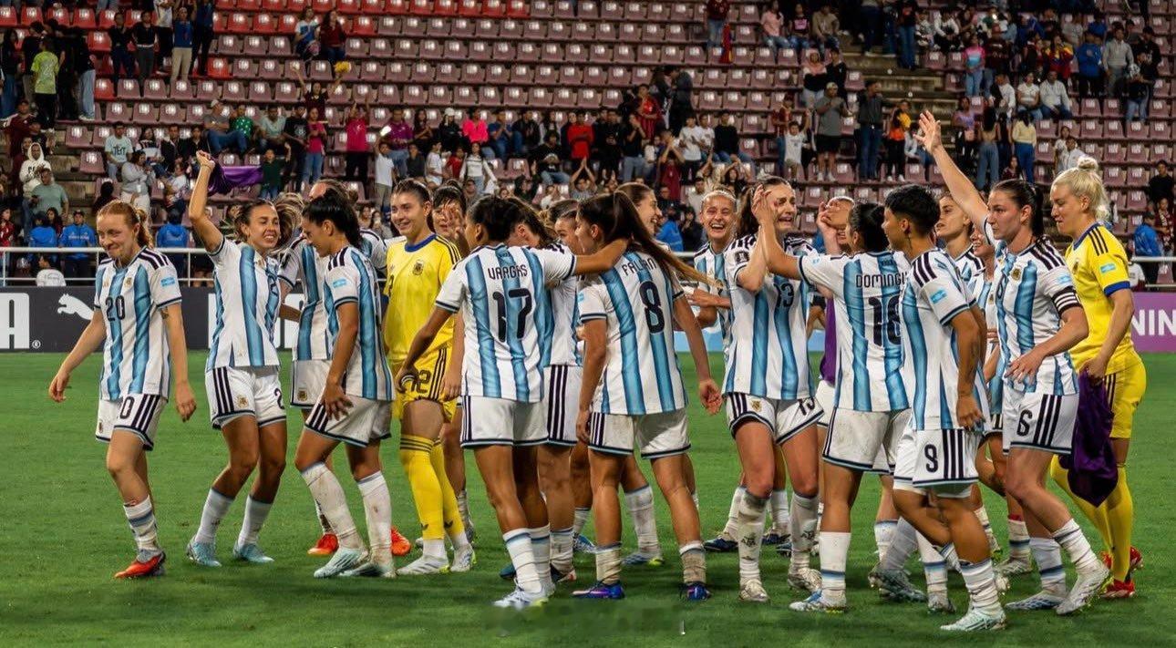 🇦🇷🌎FIFA更新最新一期女足排名🙎⚽️更新后，阿根廷女足国家队仍位列第