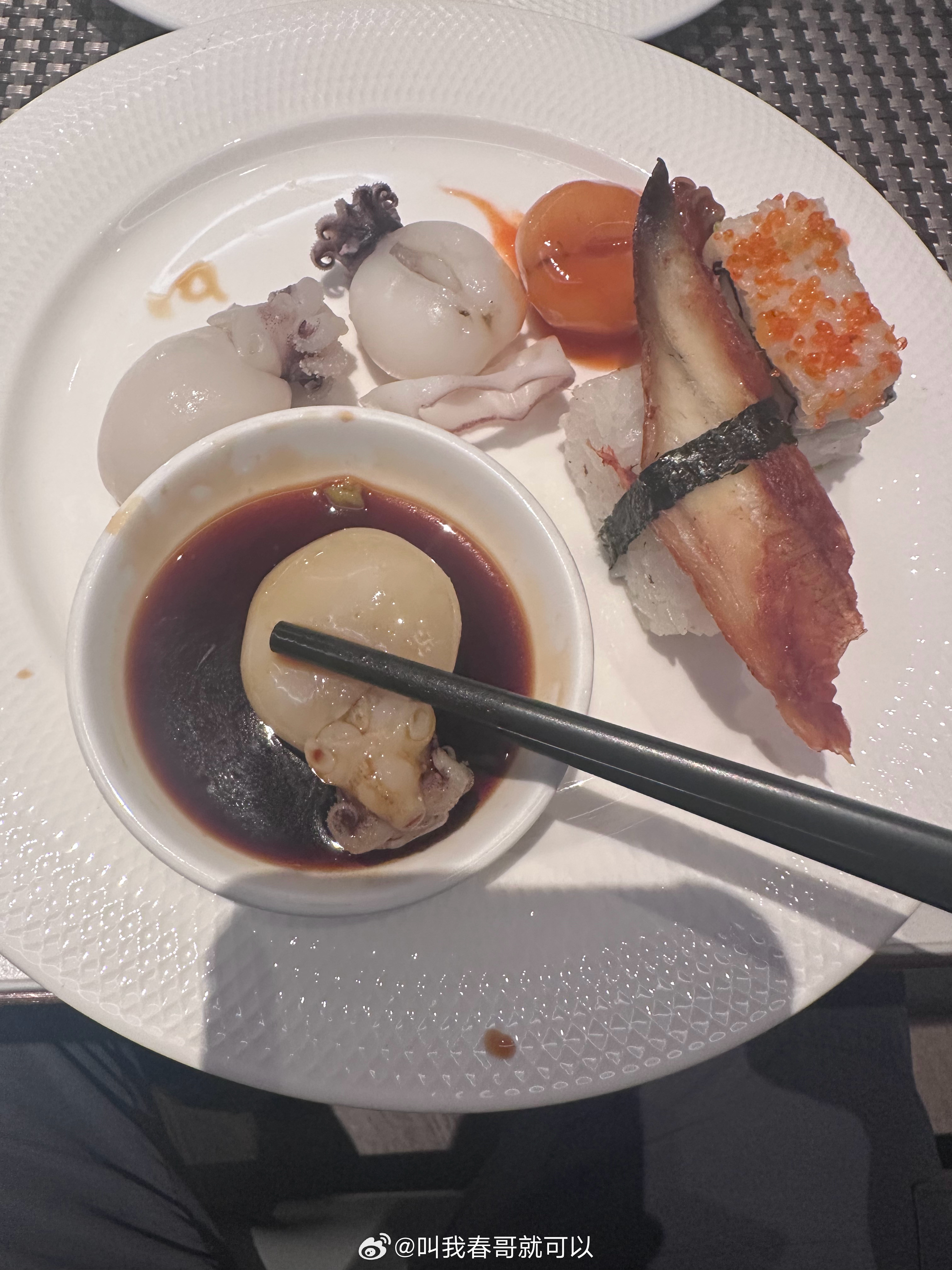 简单吃两口，晚上不能吃多了。好好吃饭