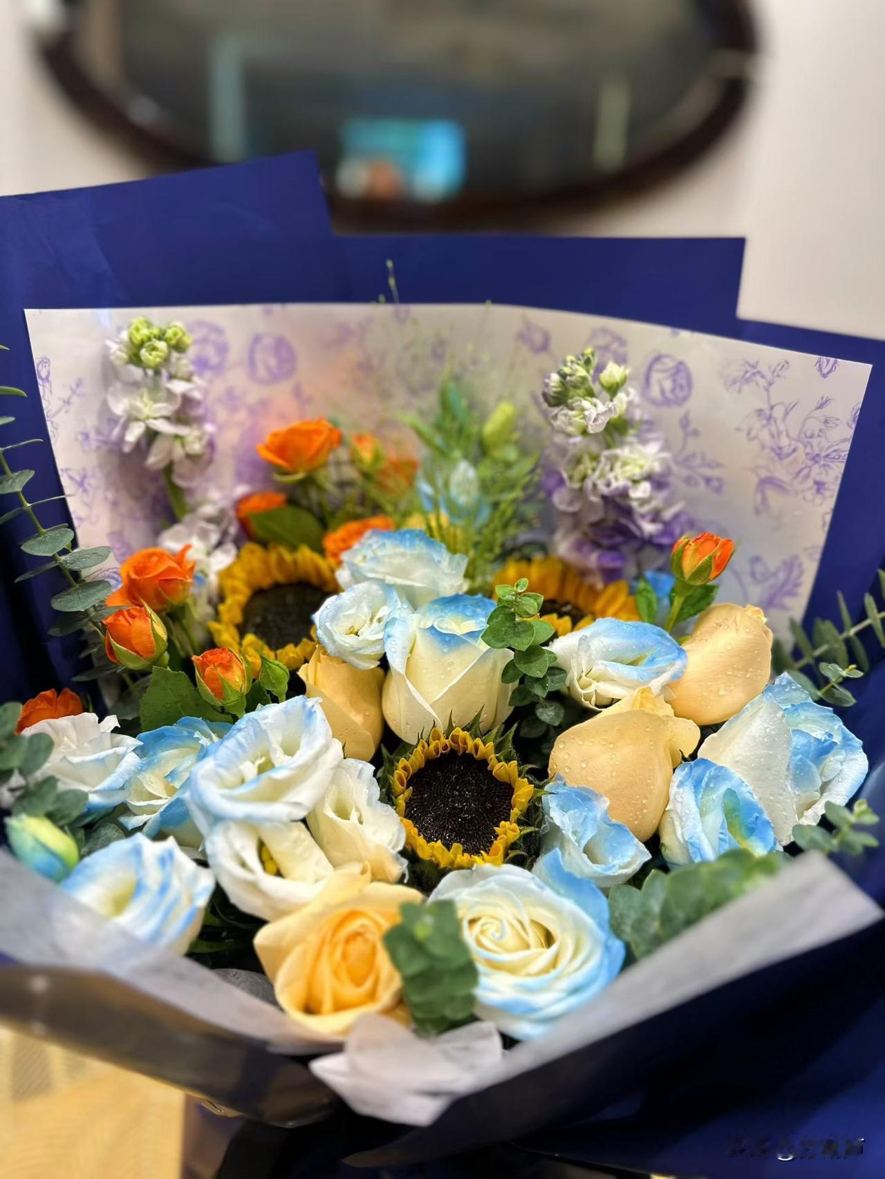 我的今日状态：😁轻松愉快
我这里的天气：☀️晴天