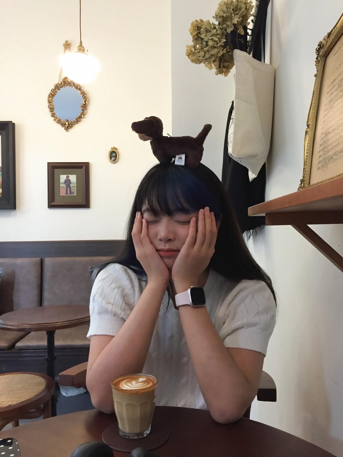 我有一只很爱的小腊肠。