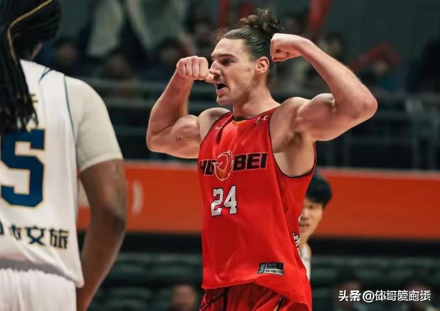 🏀 球员信息：贝利·斯蒂尔（Baylee Steele）
 
身份：美国职业篮