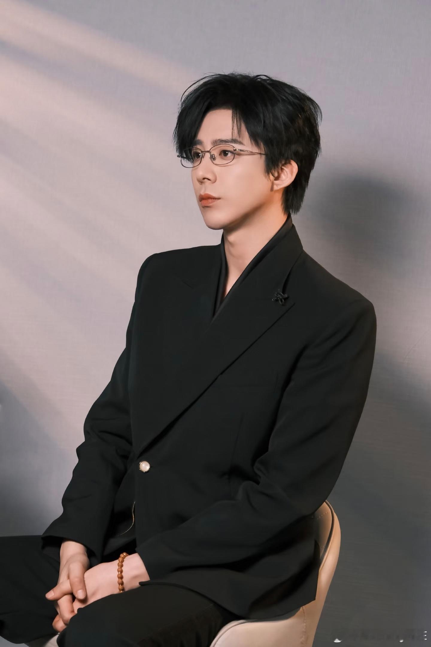 摩登兄弟 刘老师又精神又帅气 