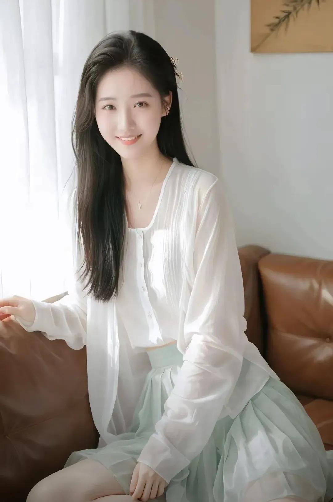 在那个寂静的夜晚，小雨和无言的爱情走到了尽头。无言因为一场突如其来的疾病，永远地