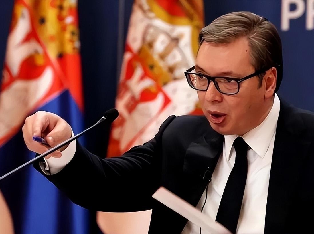 巴尔干地区这个火药桶大有被点燃之势。近日，塞尔维亚总统武契奇发出警告，阿尔巴尼亚