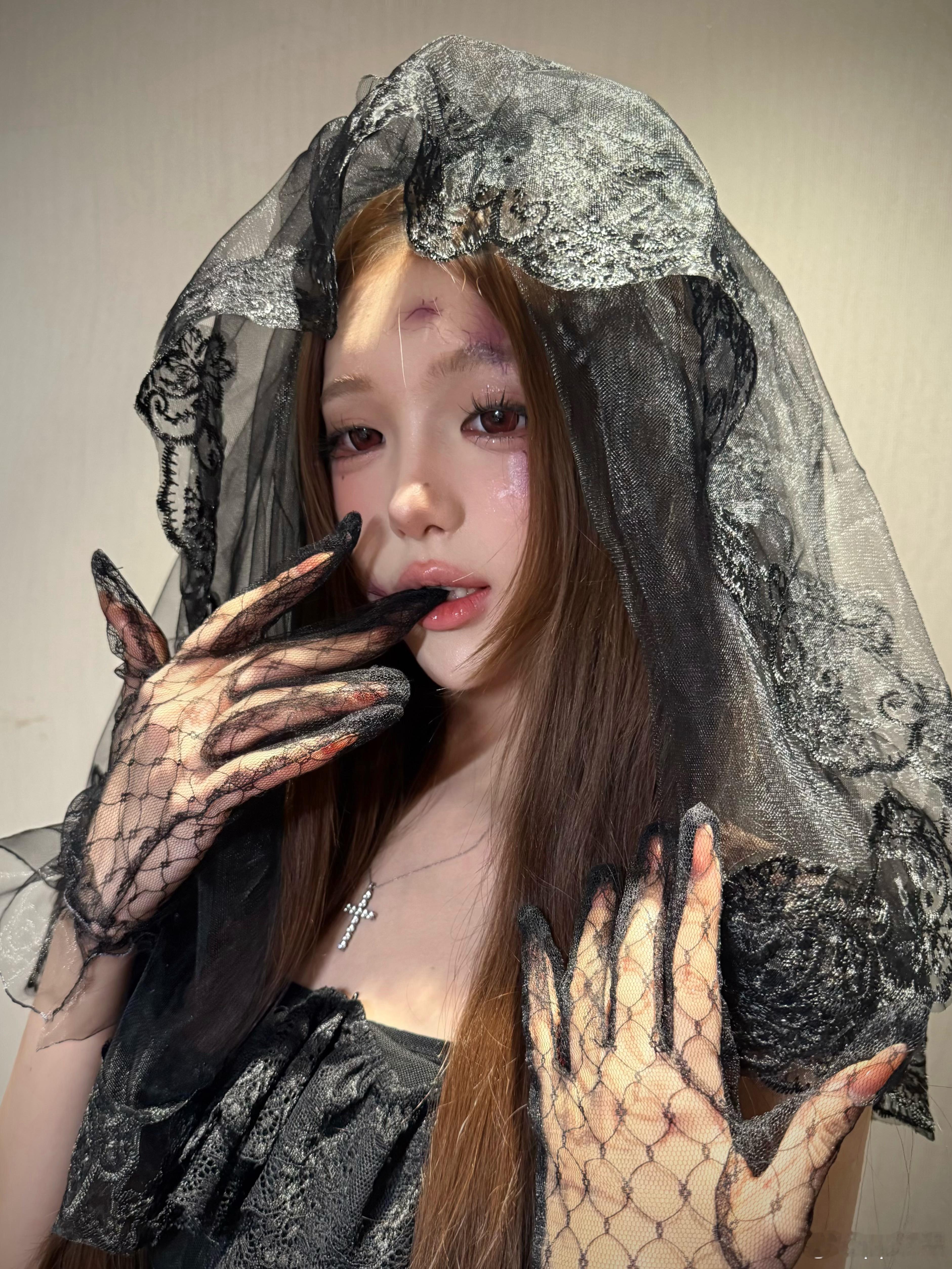 今年的两组万圣节🎃造型[开学季] ​​​