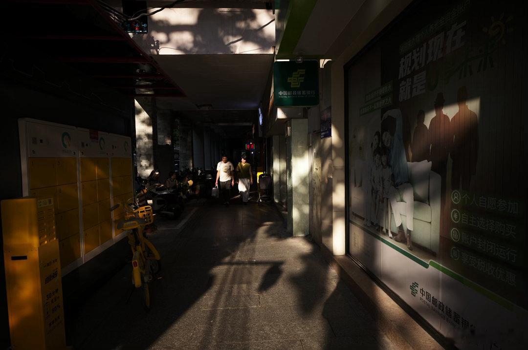 广州5月末的慢时光扫街我的日常plog日常记录 中山四路的遇见 leicaM11