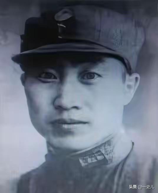 可冈村宁次很快就笑不出来了。

他原以为庐山上的国民党守军只是一群残兵败将，三五