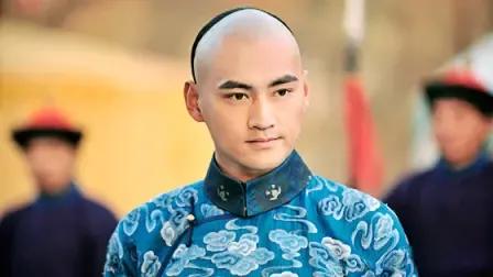 步步惊心。皇子众多，九子夺嫡，但最讲兄弟情义的还是十三爷。十三爷被困在养蜂夹道，
