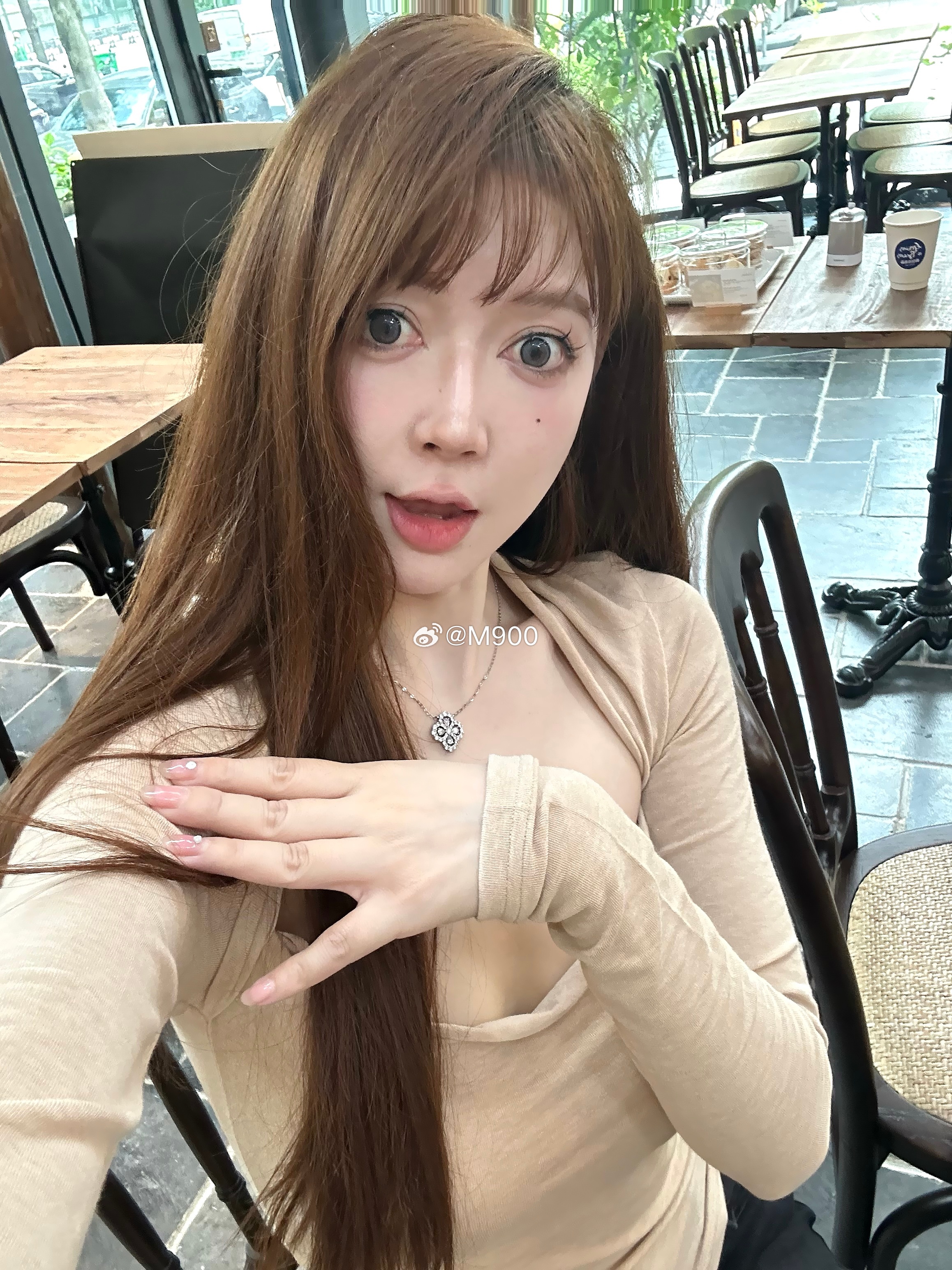 毫不费力美女氛围感 ​​​