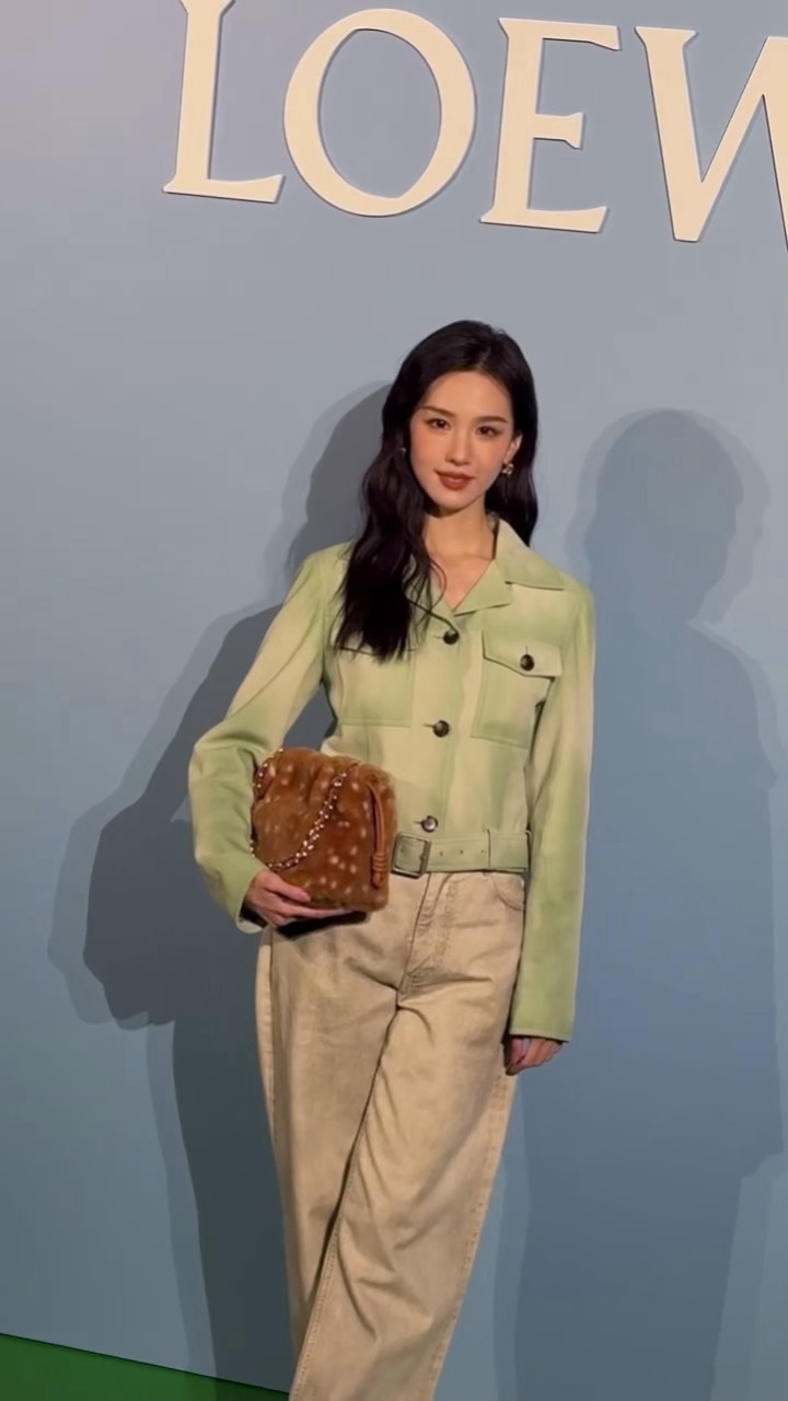 嘟嘟你轻点美完全智性恋天菜陈都灵南京罗意威活动生图