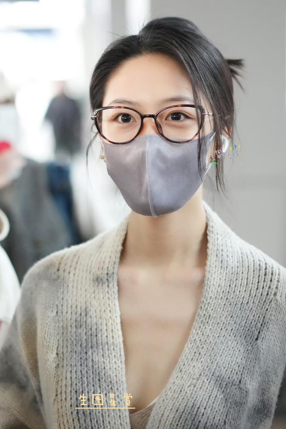 向涵之路透美照，向涵之演技 清爽温柔美到心坎永伴向涵之 ！