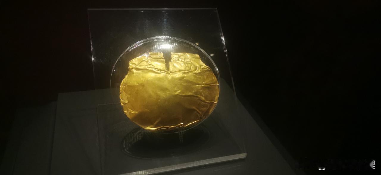 商朝的黄金是西来的？

首次见识到了商代金器 ，确实大开眼界。不过，这个“黄金经