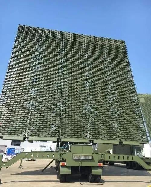 1999年，国防科学家杨强提出“新体制雷达”方案，却遭专家质疑：“连美国研究了2