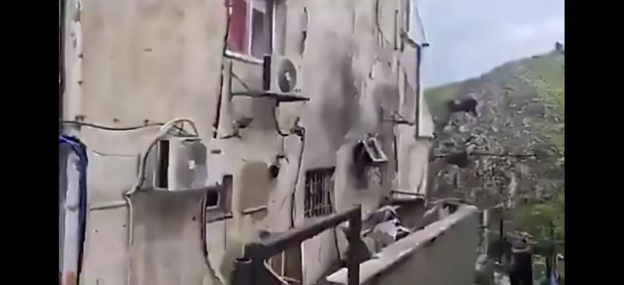 黎巴嫩真主党所属精锐——拉德万部队进行了一次突击行动，成功渗透到以色列加利利地区