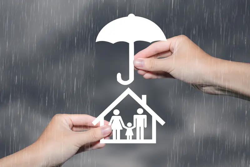 你觉得存钱和买保险哪个更靠谱 存钱和买保险哪个更靠谱，不能一概而论，它们各有千秋