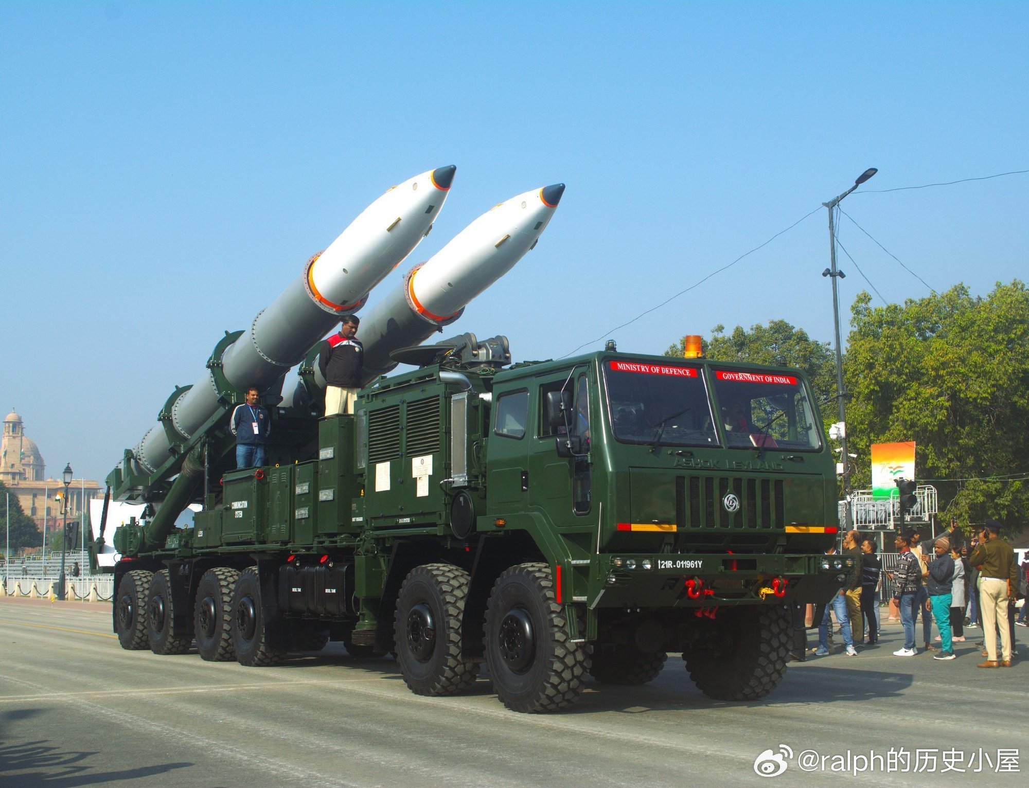 2025年1月20日印度共和国日阅兵式上首次展示Pralay“天启”固体燃料近程