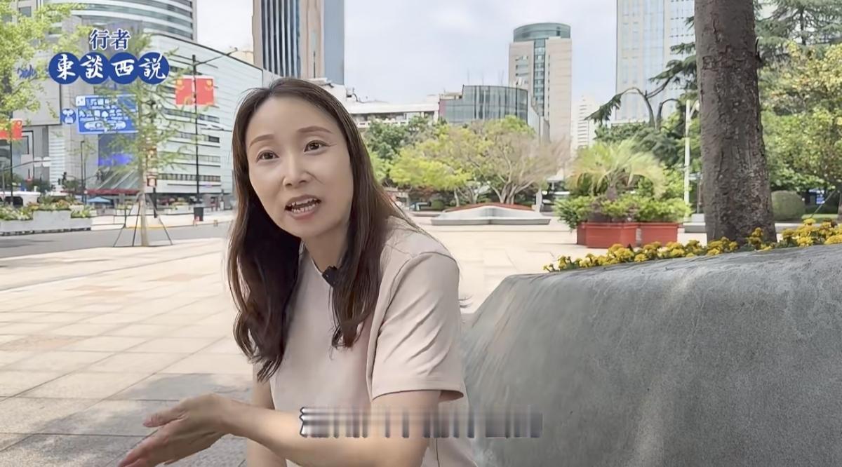 这位上海美女是在马来西亚工作时认识了她现在的老公。她老公祖籍广东潮汕，祖辈就是从