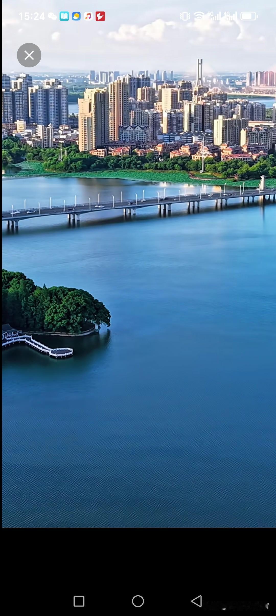 年年顺顺利利，求下联
日日平平安安