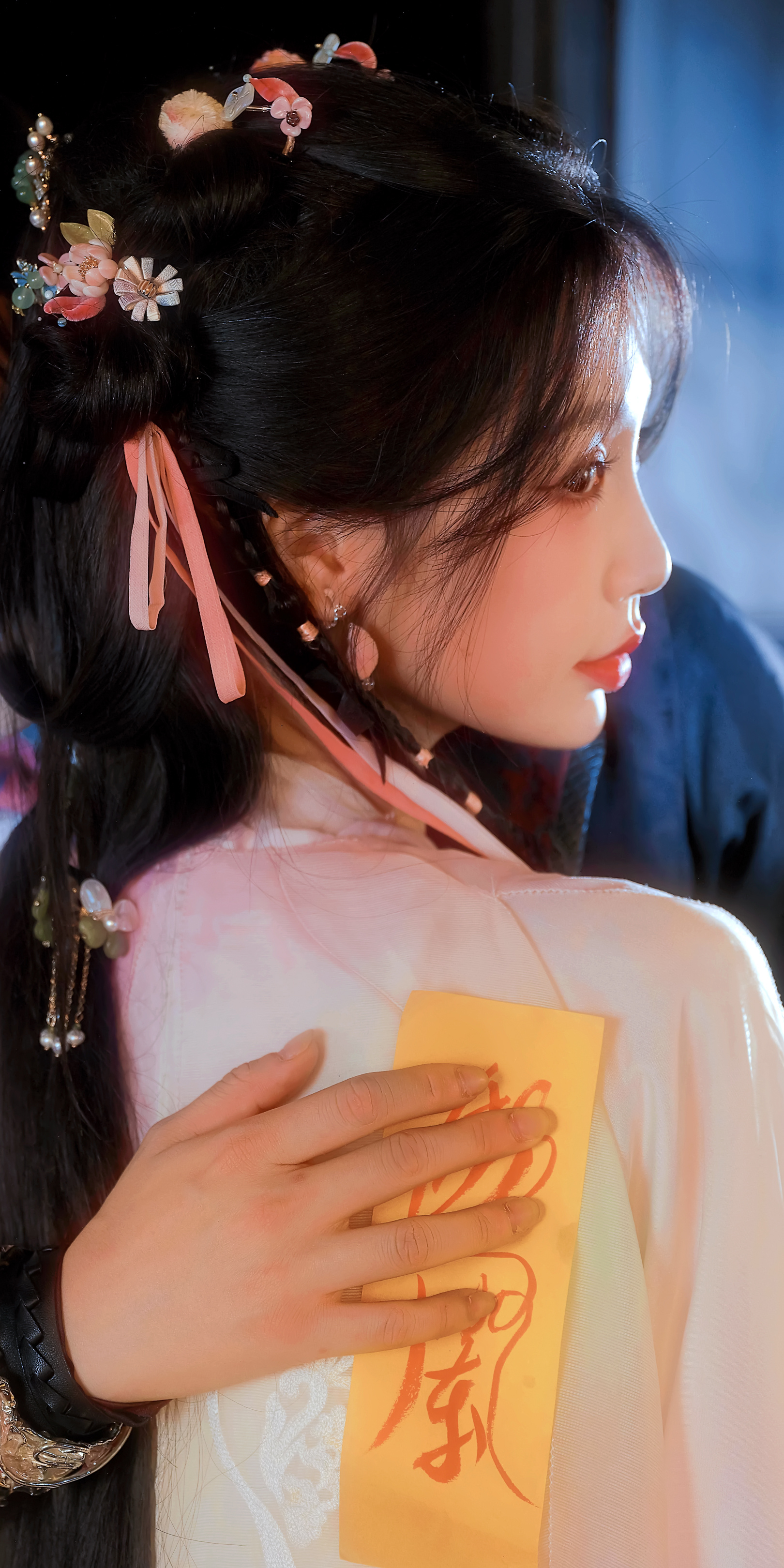 凌妙妙｜壁纸尺寸 