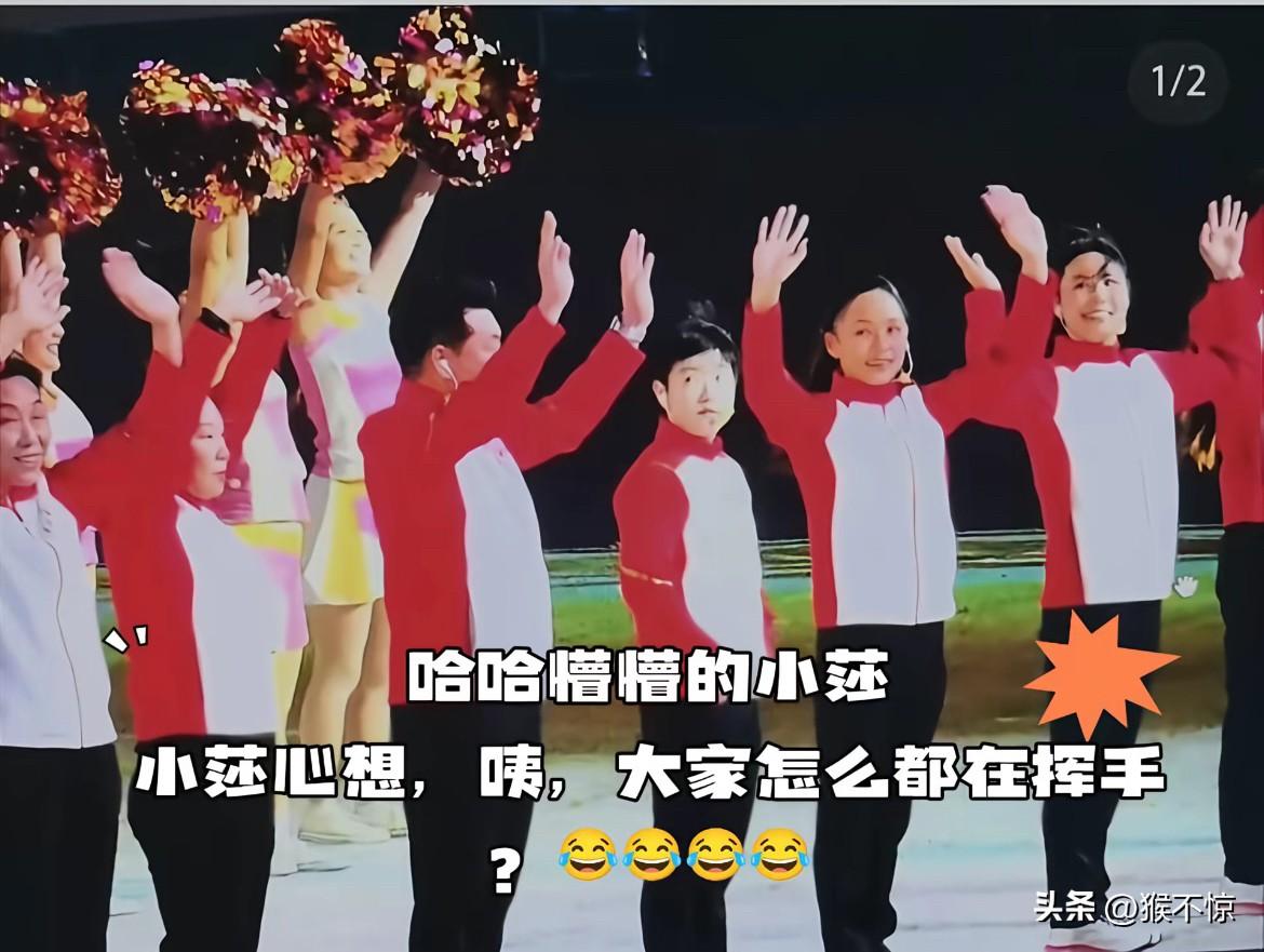 “你们都干啥呢”

“你们商量好了孤立我？”[抠鼻]


“平时我天天挥拍，今天