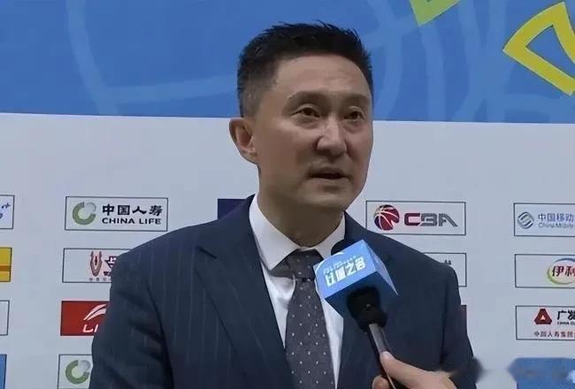 11月8日晚，在山东男篮主场战胜广东男篮之后，广东男篮主教练杜锋在接受采访时提到