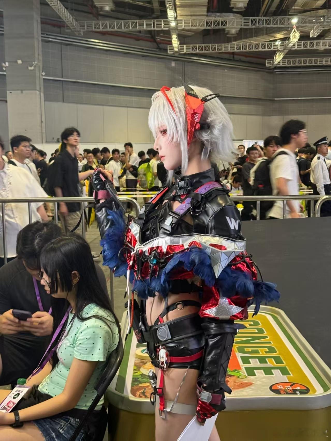 三角洲干员集结三角洲coser评级给到夯   好可爱好漂亮的麦晓雯，这个是谁呀 
