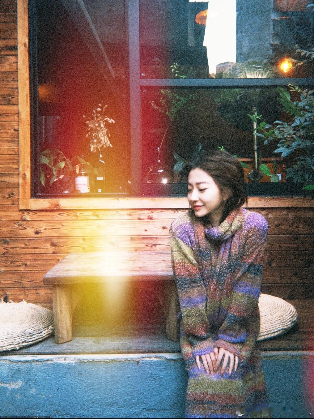 我是个频繁流泪的人 但这不妨碍我成为勇敢独立的人 ​​​